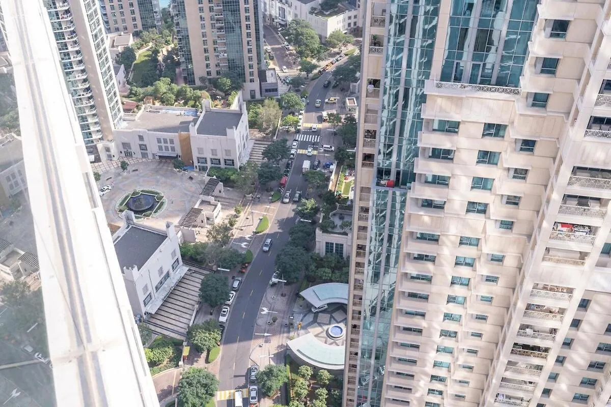Gorgeous 2-Bedroom In Downtown Dubai, Near Burj Khalifa!