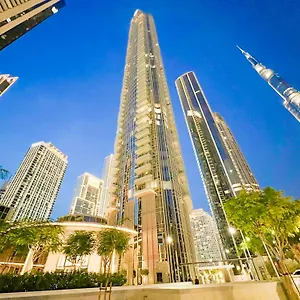 Downtown Luxury - Stunning Burj Khalifa & Sea View - 5 Minutes Walk To Mall Dubai